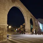 Casa Naranja